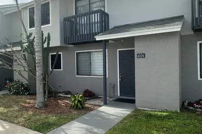 4504 Pier Drive 1