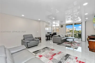 1880 S Ocean Dr #406 1