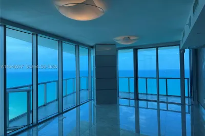 17001 Collins Ave #3808 1