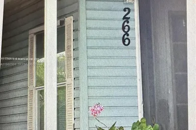 19800 SW 180th Ave Lot 266 1