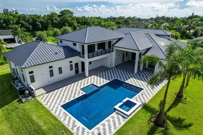 1520 SW 115th Ave 1