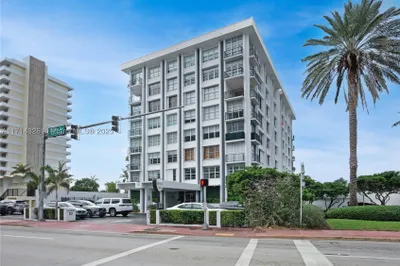 5640 Collins Ave #6C 1