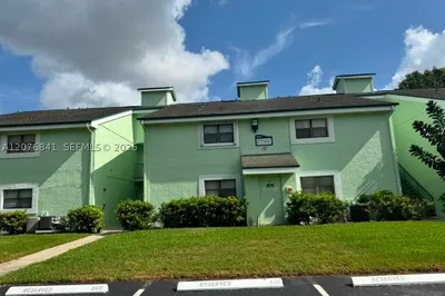 3960 NW 87th Ave #3960 1