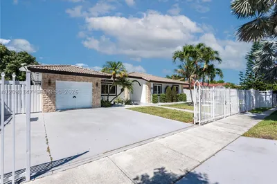 12485 SW 220th St 1