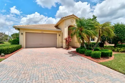 3266 Sussex Way 1