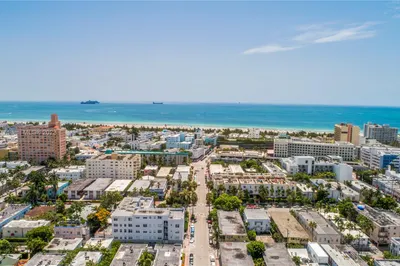 711 Jefferson Ave #5 1