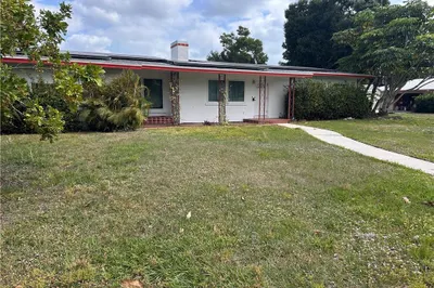 1708 York Court 1