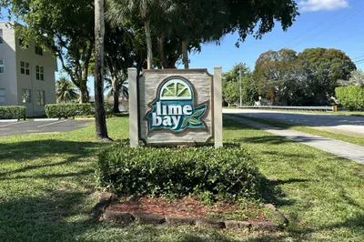 9401 Lime Bay Blvd #115 1
