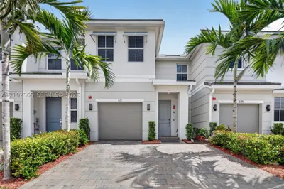121 SW 170th Ave 1