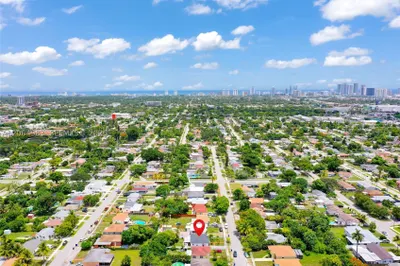 2517 Rodman St 0 1