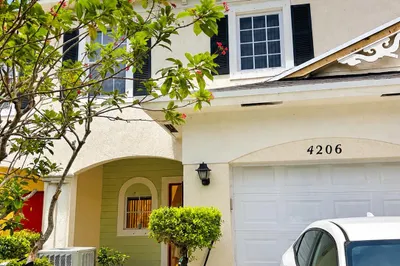 4206 Emerald Vista 1