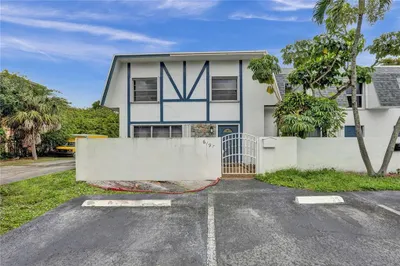 6797 SW 41st Drive #31 1