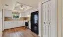 11 Windsor Road E Photo