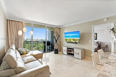 3350 SW 27 AV #1706 1