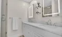 141 E Riverside Drive #8b Photo