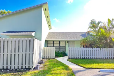 431 Jupiter Lakes Boulevard #2104c 1