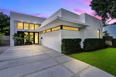 104 NW 47th Ter #104 1