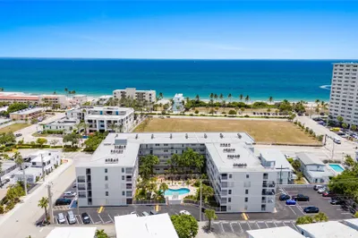 4117 Bougainvilla Drive #102 1