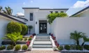 22 Ocean Drive Photo