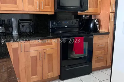 7662 SW 152nd Ave #3-21 1