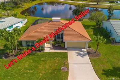 2237 SW Heronwood Road 1