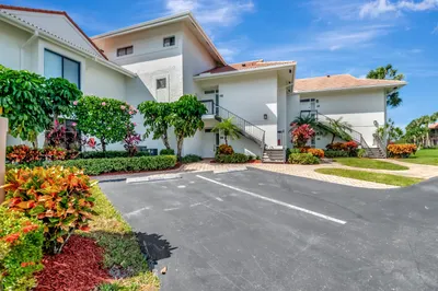 19313 Sabal Lake Drive 1