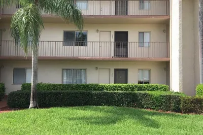 4070 Tivoli Court #202 1