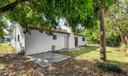 899 NW 7th Street Photo