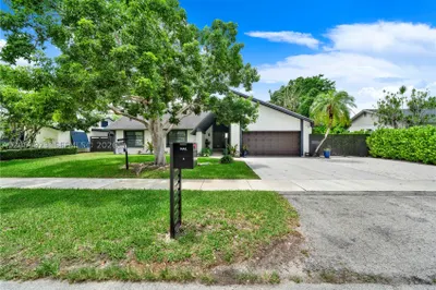 13370 SW 99th Ter 1