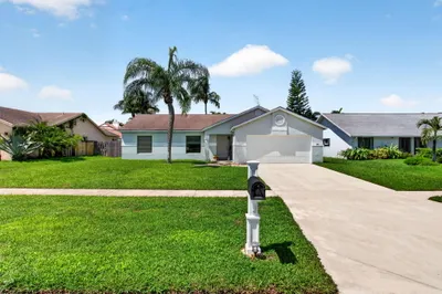 39 Cedar Circle 1
