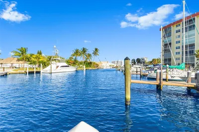 Dock