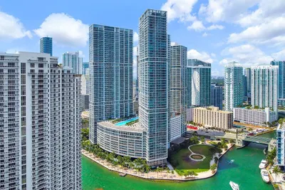 475 Brickell Ave #3613 1