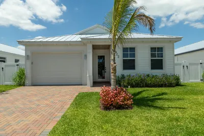 1022 Miami Boulevard 1