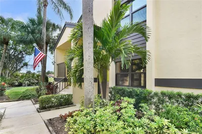 3930 SW Greenwood Way #4D 1