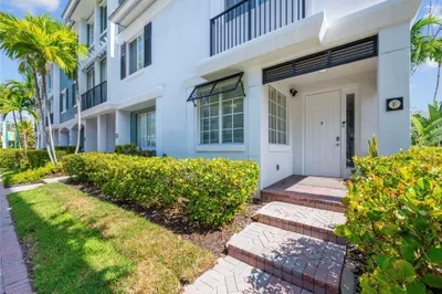 240 NE 2ND Street #6-F 1
