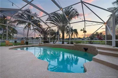 4698 SE Winter Haven Court 1