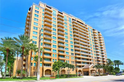2665 SW 37th Ave #902