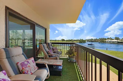 374 Golfview Road #205 1