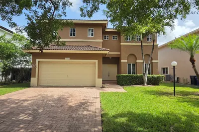 15743 SW 145th Ter 1