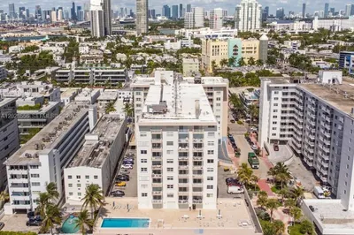 345 Ocean Dr #602 1