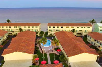 5450 N Ocean Boulevard #6A 1