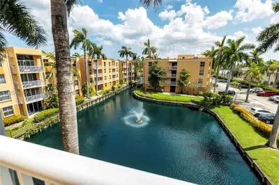 1341 SE 3rd Ave #404 1