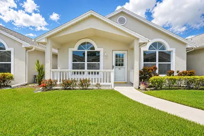 1192 Lombardy Drive 1