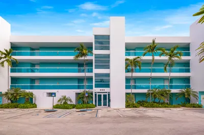 652 NE 63RD Street #206 1