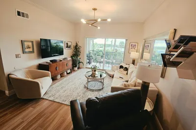 1405 Tuscany Way 1