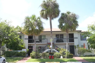 13817 Royal Palm Court #B 1