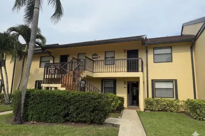 4688 Lucerne Lakes Blvd Boulevard E #104 1