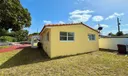 685 SE Park Dr Photo