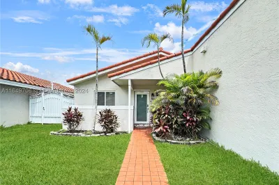 10831 SW 159th Ter 1
