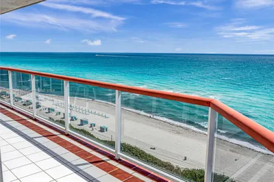 6767 Collins Ave #1210 1